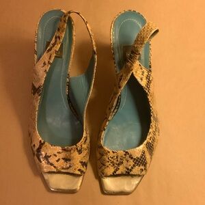 Elegant Snakeskin Slingback Heels